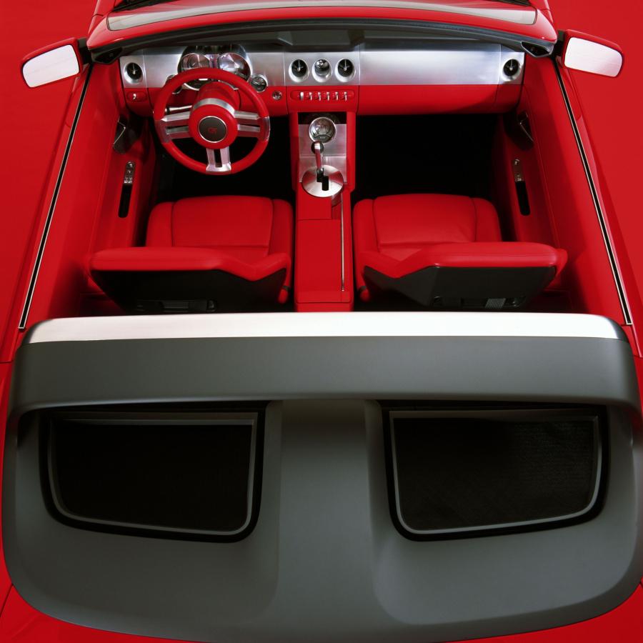  Ford Mustang GT Convertible Concept 2003 года  (фото 17 из 32)